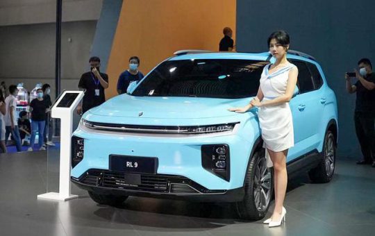 可换电的中大型SUV 睿蓝9重庆车展亮相缩略图