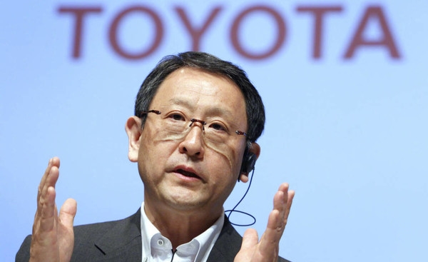 多次骂新能源！丰田再度质疑汽车全面电动化：中国品牌弯道超车
